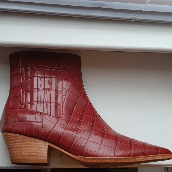 Schutz boots - Picture 6 of 12